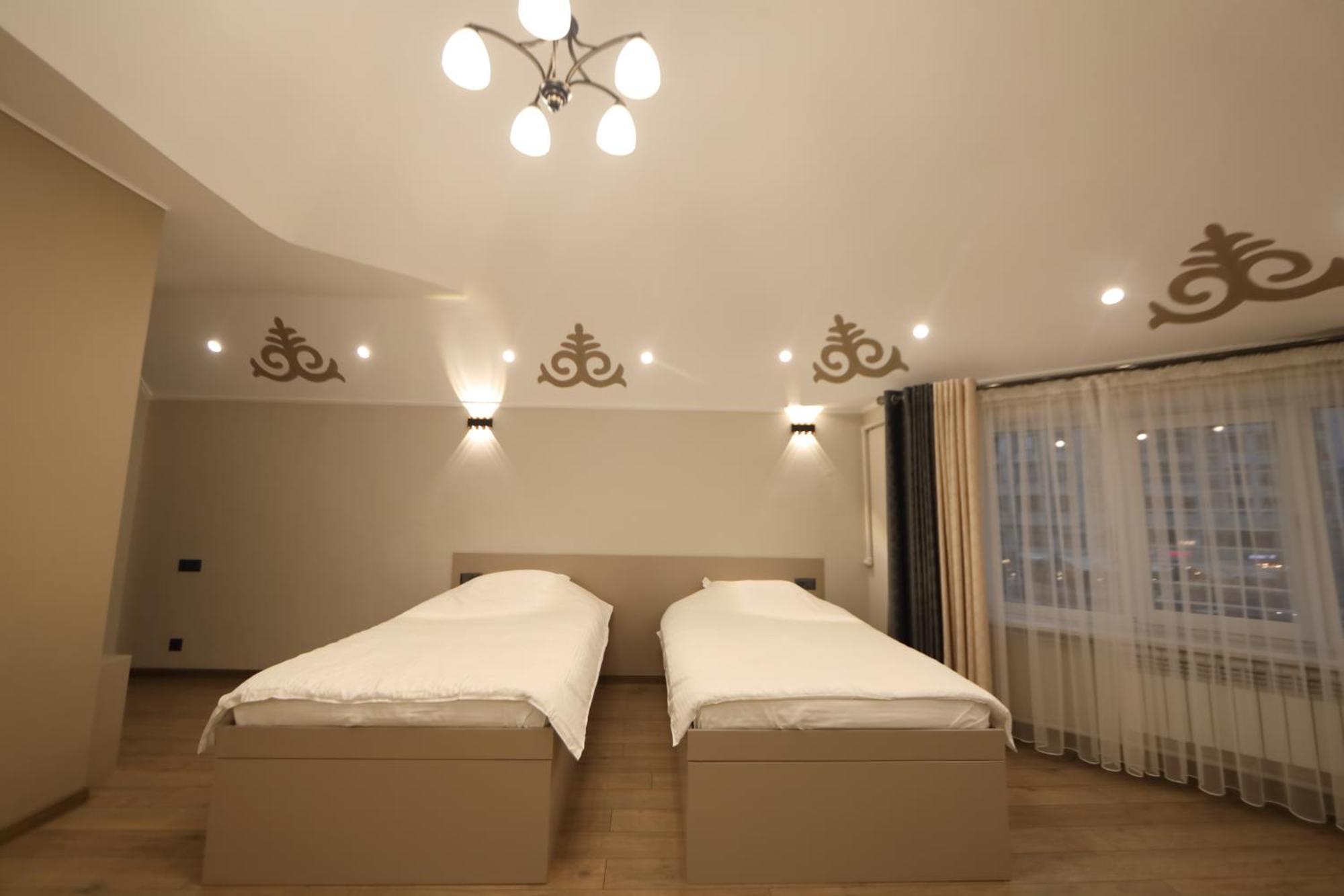 Cozy Hostel Bishkek Exterior photo